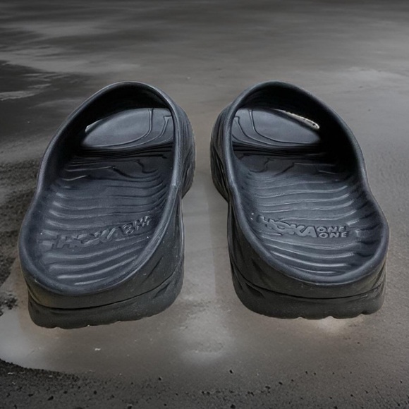 🔥HOKA RECOVERY SLIDES🔥 - Picture 5 of 8